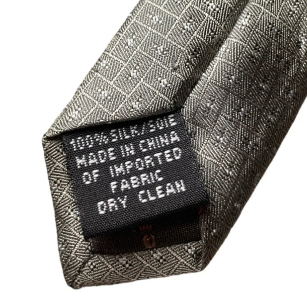 CALVIN KLEIN 100% SILK SAGE GREEN TIE, OS